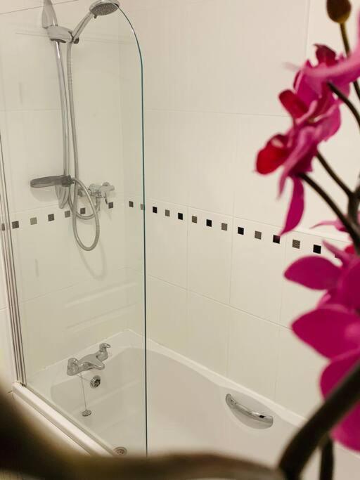 Waterside Townhouse With Balcony And Marina View Apartamento Skellingthorpe Exterior foto